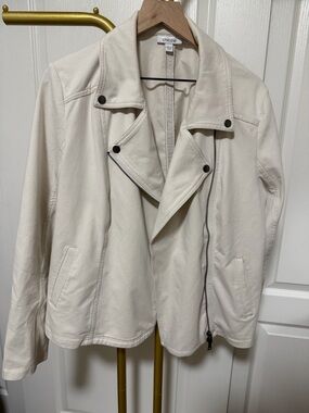 Chico's Off-White Asymmetrical Zip Jacket
